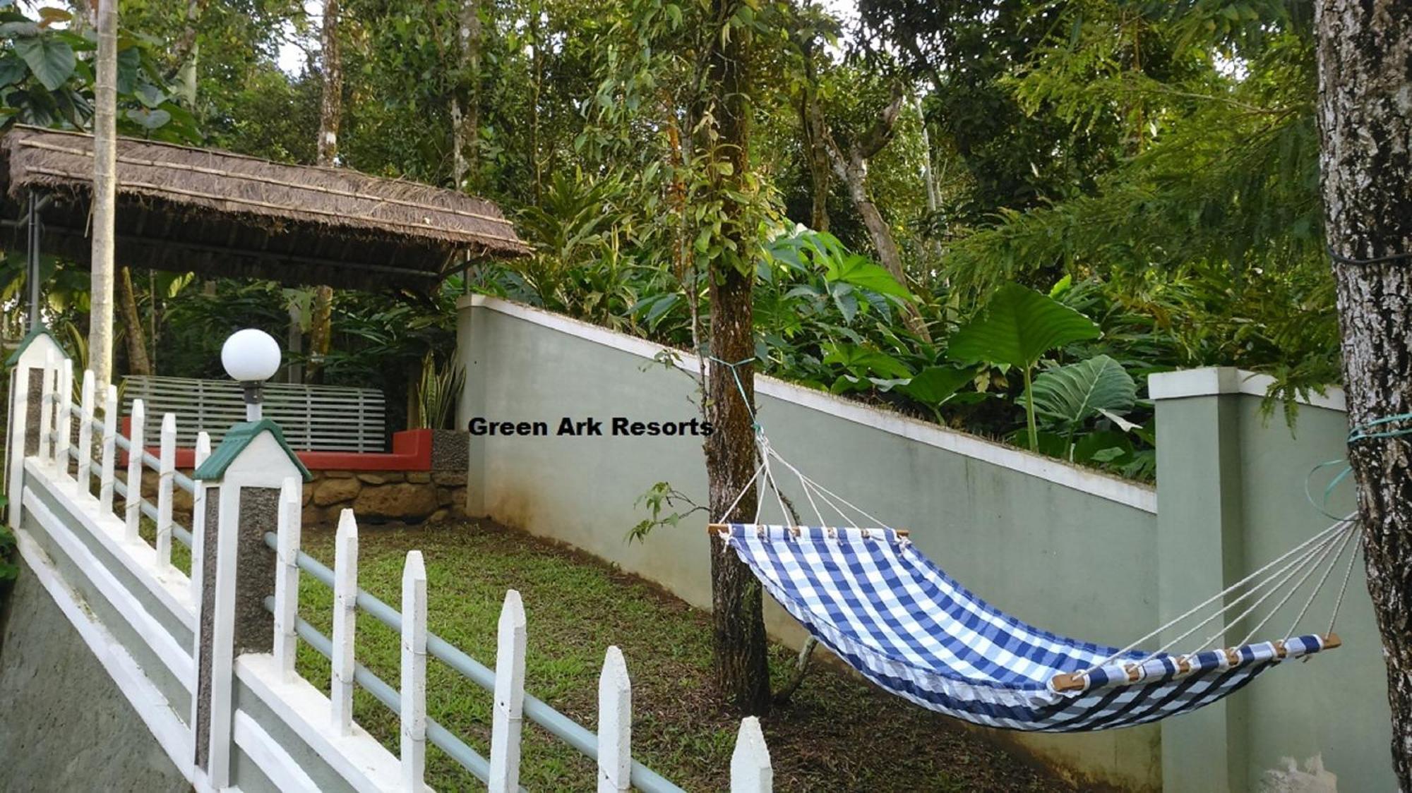 Green Ark Resorts Thekkady Kamer foto